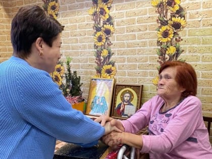 Наталия Фиголь поможет восстановить документы эвакуированному из Херсона на Ямал ветерану