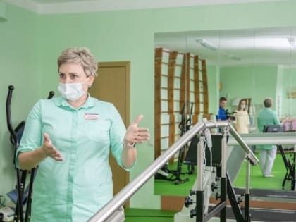 Глава Надымского района встретился со специалистами службы медицинской реабилитации в Центральной районной больнице