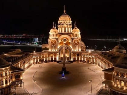 Первое богослужение в Преображенском соборе