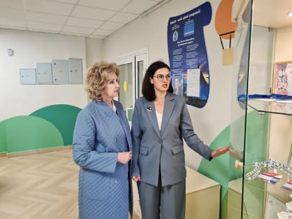 Надежда Гудкова проинспектировала образовательные учреждения Ноябрьска