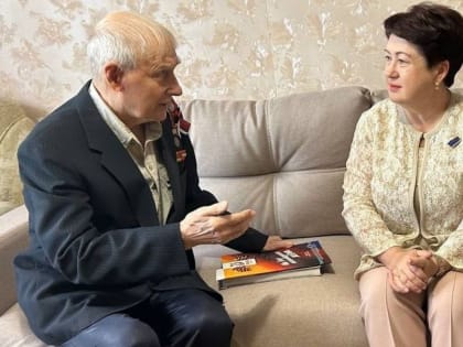 Наталия Фиголь посетила жителя блокадного Ленинграда