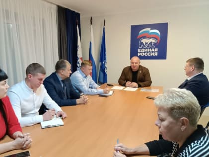 Надымские партийцы рассказали о нововведениях в жилищном законодательстве