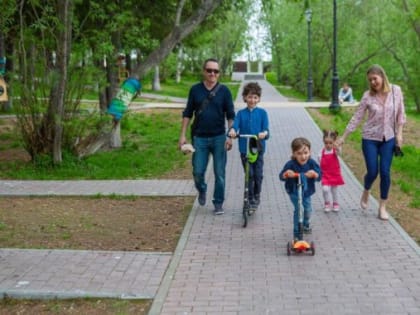 «Единая Россия» представила инициативы по развитию семейной политики