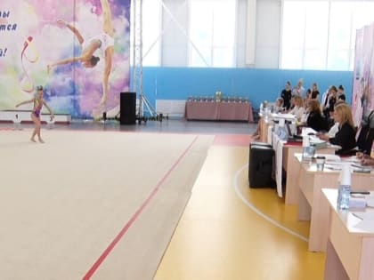 Звание лучших гимнасток Ямала оспаривают около 100 спортсменок