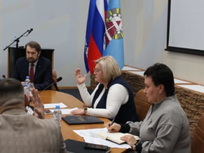 Депутаты Городской Думы внесли поправки в устав Ноябрьска