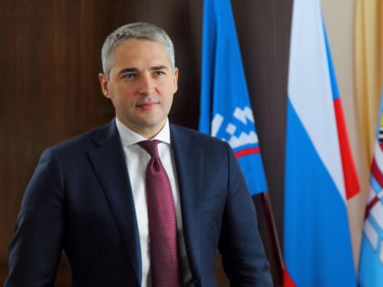 Алексей Романов: «В Ноябрьске семьям с малышами, развитию вариативных форм дошкольного образования уделяют особое внимание»