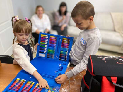 «Единая Россия» дала старт ежегодной акции «Собери ребёнка в школу»