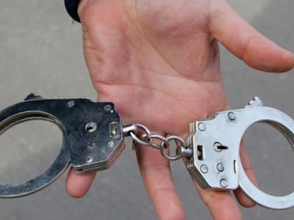 Полицейские задержали ноябрянина, подозреваемого в наркоторговле
