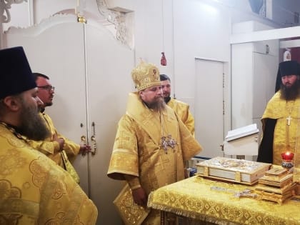 Богослужение в день святых Петра и Февронии