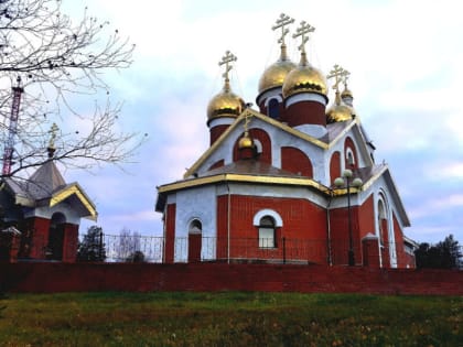 В Ноябрьске православные пройдут крестным ходом в честь праздника Покрова Пресвятой Богородицы