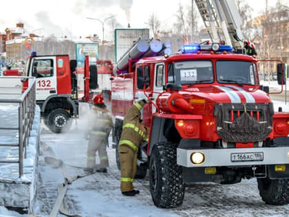 В Салехарде установят пять остановочных комплексов