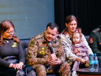 В Ноябрьске дали старт Году героев