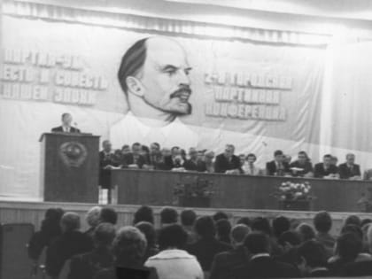 К 30-летию Городской Думы Ноябрьска вспоминаем, как все начиналось