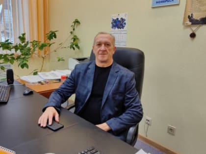 Портрет энергетика. Вадим Карпов 30 лет стоит на страже честного расхода ресурсов в Ноябрьске