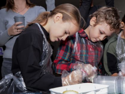 Бизнес-марафон в Ноябрьске: поддержка предпринимателей и новогодняя ярмарка