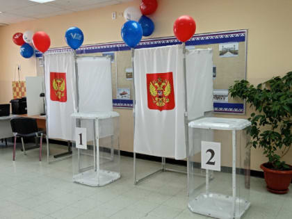 Выборы 2023: на Ямале открылись избирательные участки