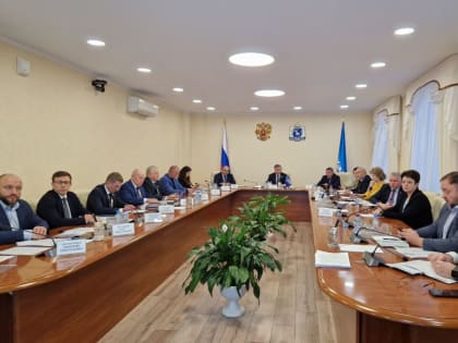 Ямальские парламентарии рассмотрели проект закона о волонтерстве в регионе