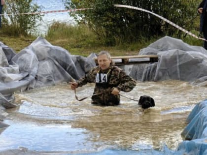 В Ноябрьске провели экстремальные гонки для хозяев и их питомцев