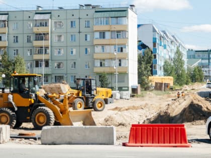 Ноябрьск преображается. Ремонт дорог идет полным ходом