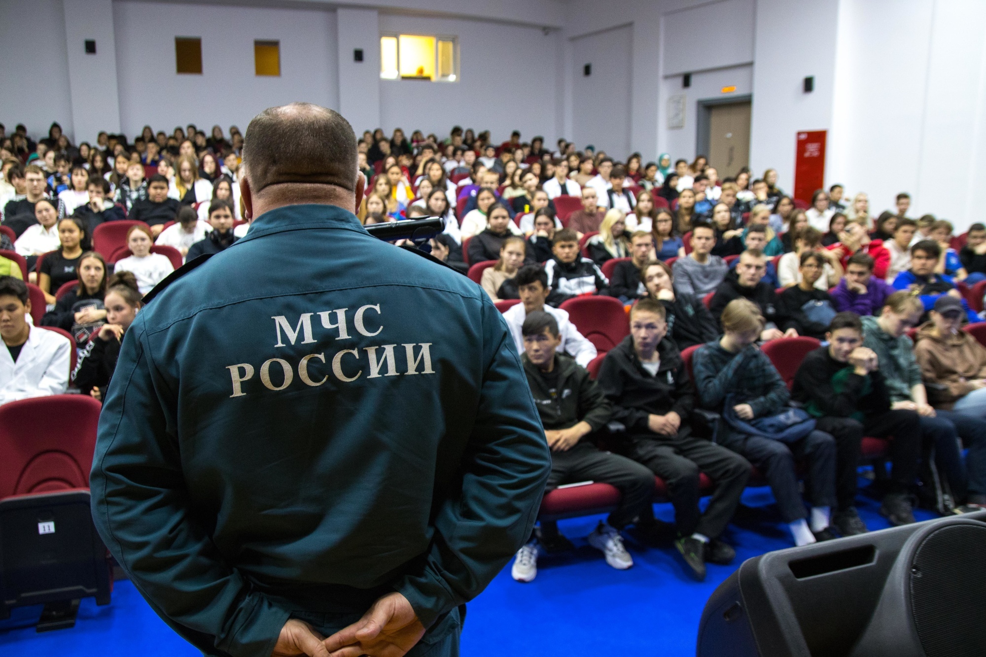 Сайт ямк салехард. Ямальский многопрофильный колледж Салехард. Ямальский многопрофильный колледж Салехард сцена. Ямальский многопрофильный колледж хореограф. ЯМК Салехард пожарная безопасность.