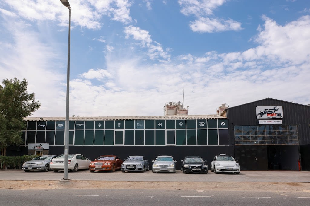 Motrox Automotive - Car Oil Change, Car Ac Repair, Car Painting and Polishing in Al Quoz, Dubai
