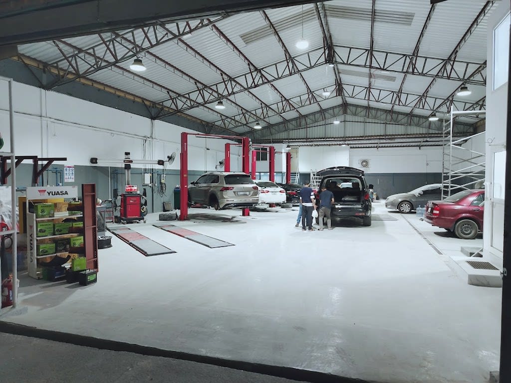 MASS AUTO REPAIRING