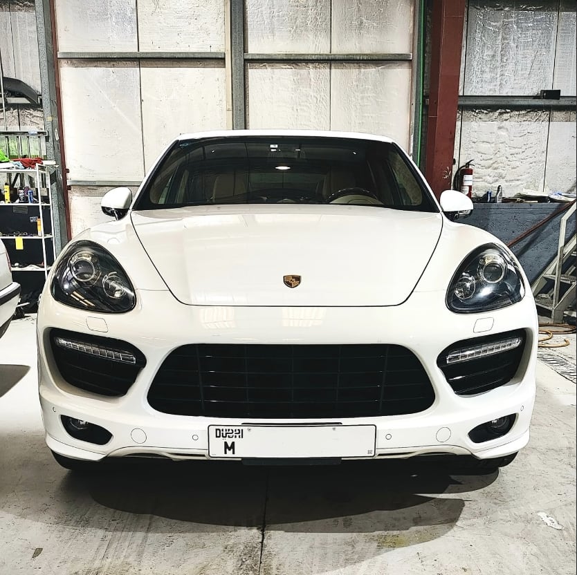 800 Garage