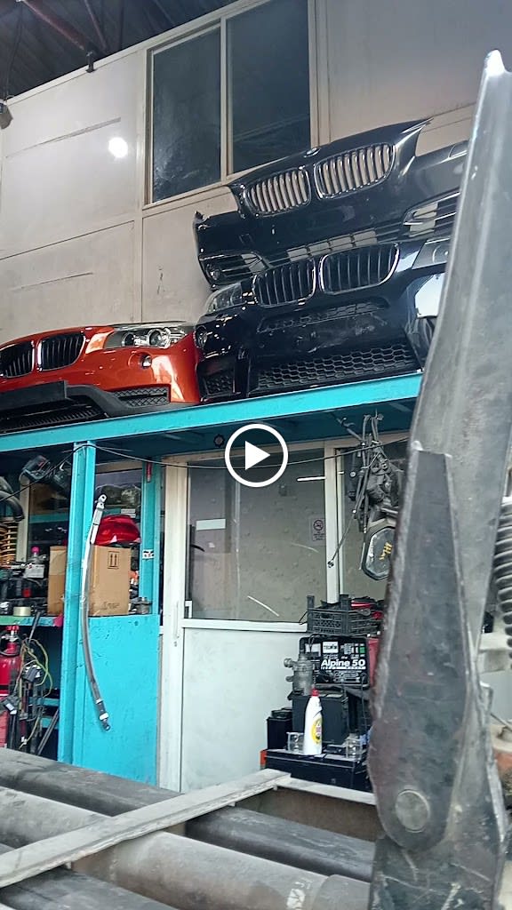 B Dots Auto Parts. (Best Auto Parts Dubai, Best Auto Parts Alqouz, Best Auto Garage Dubai, Best Garage, best garage Ajman