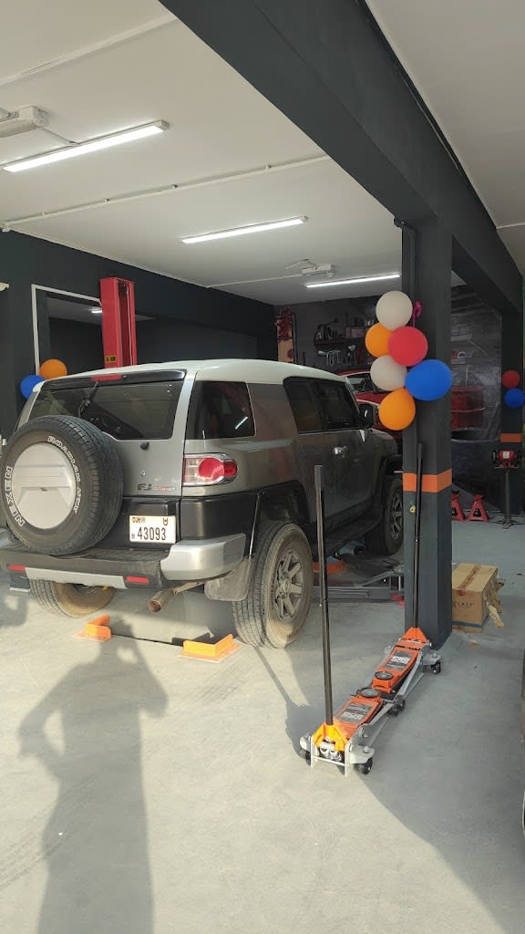 MEKNIK AUTO GARAGE LLC