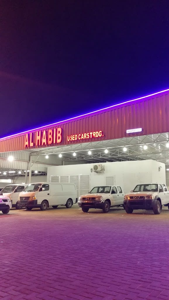 Ajman car souq- swq lHrj llsyrt aajmn