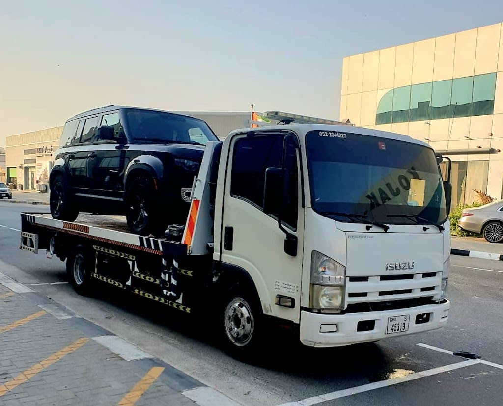 Abbas Car Towing Service Dubai