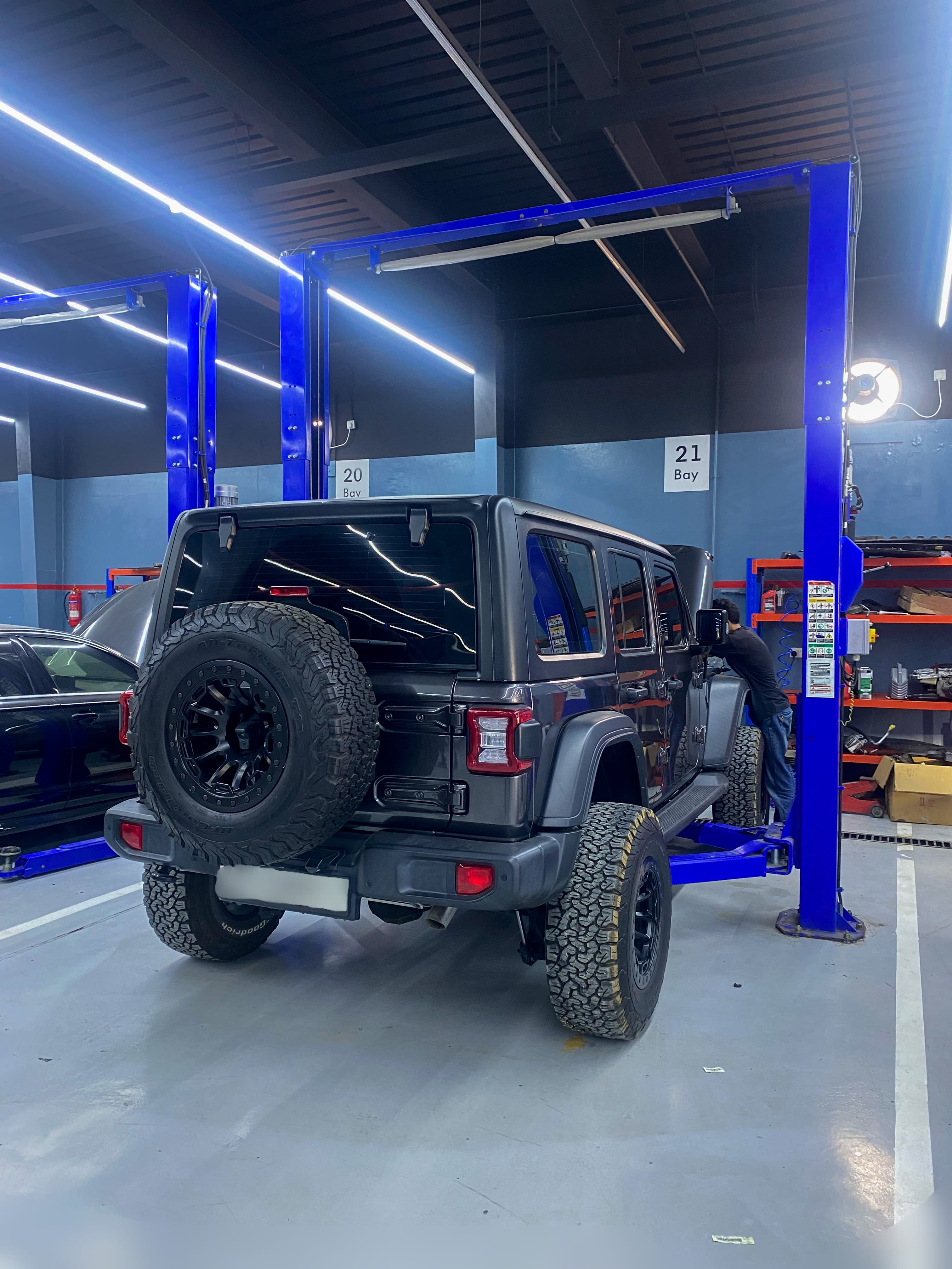 Red Fox Auto Care - Al Dhait South — Car repair and maintenance service photo