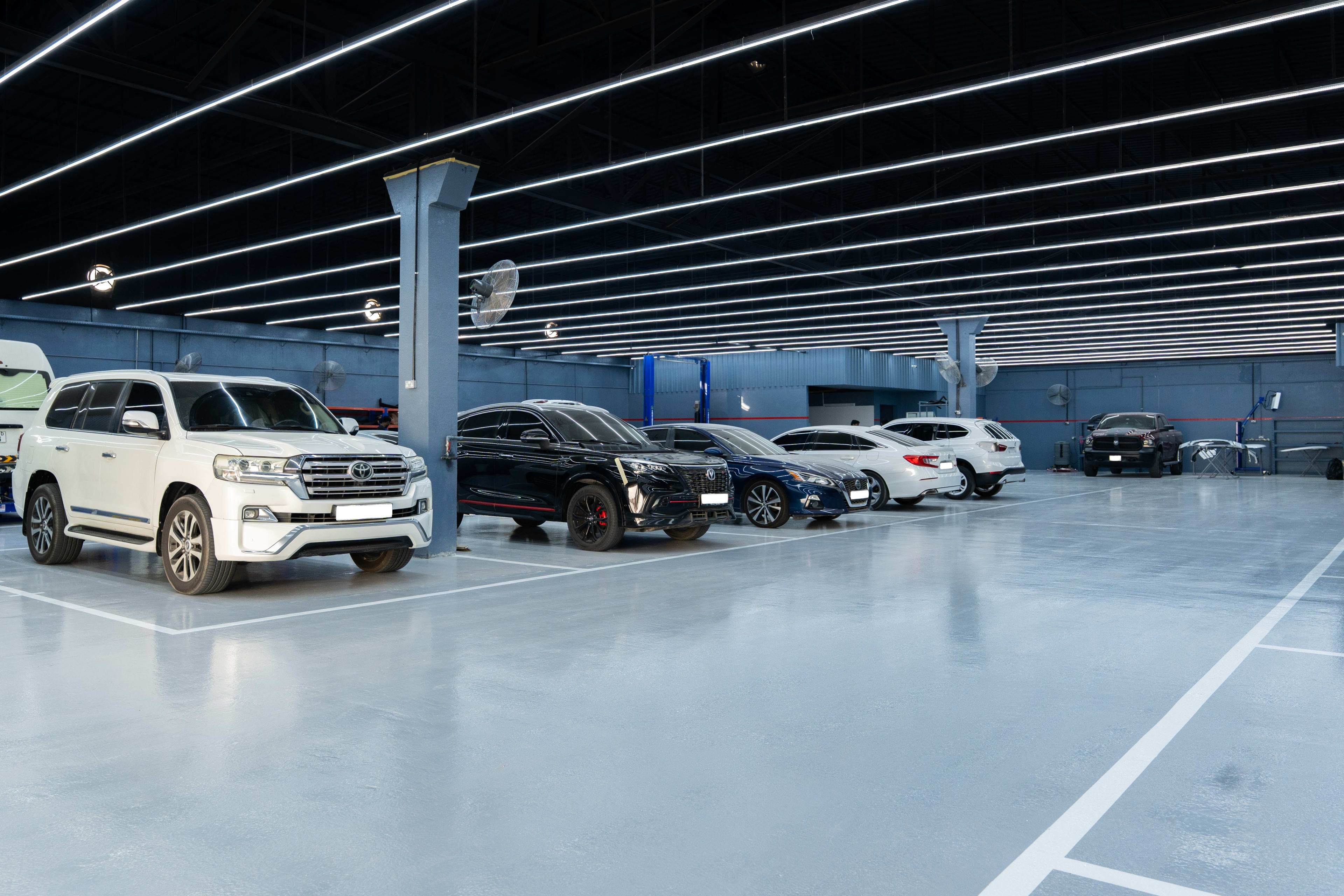 Red Fox Auto Care — Musaffah, Abu Dhabi — Car repair and maintenance service photo