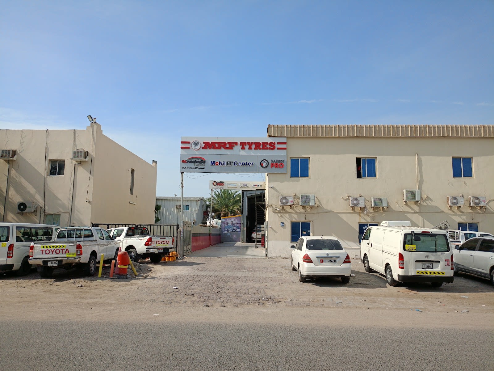 Saeedi Pro Al Nashama Tyres Car Center Abu Dhabi — Tire shop in Abu Dhabi
