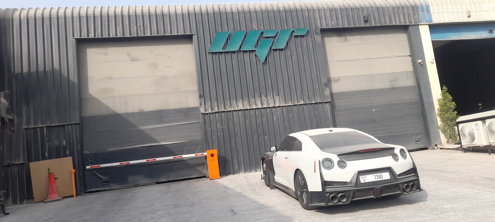 UGR — Car accessories store in Dubai