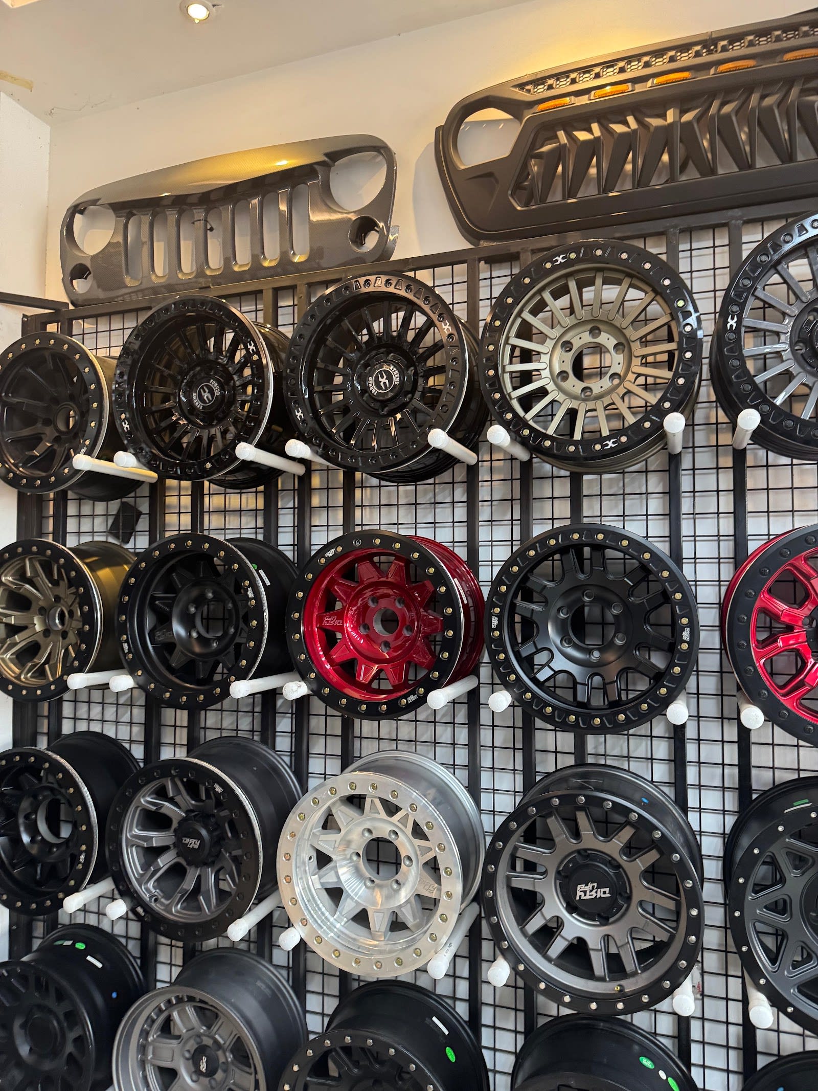 Octained Trading LLC — Auto parts store in Sharjah