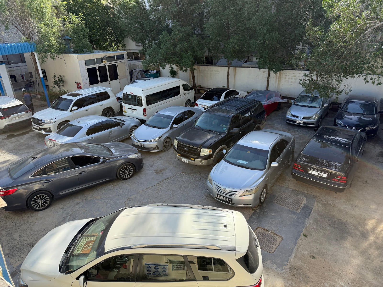 BELMONT ELITE AUTO CARE CENTER LLC — Auto repair shop in Dubai