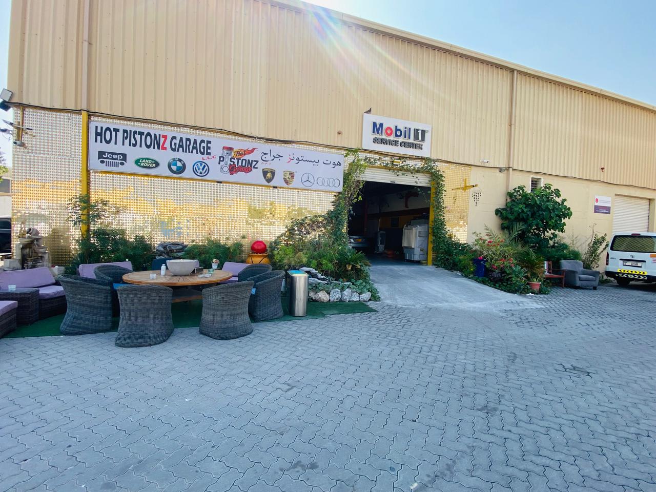 Hot Pistonz Garage - 24/7 Mobile Auto Repair service at home in JLT and JBR — Car repair and maintenance service in Dubai