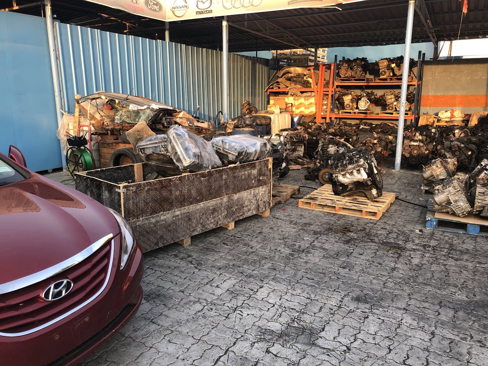 ALWASSAM ALTHAHABI shrk@ lwsm ldhhby — Used auto parts store in Sharjah