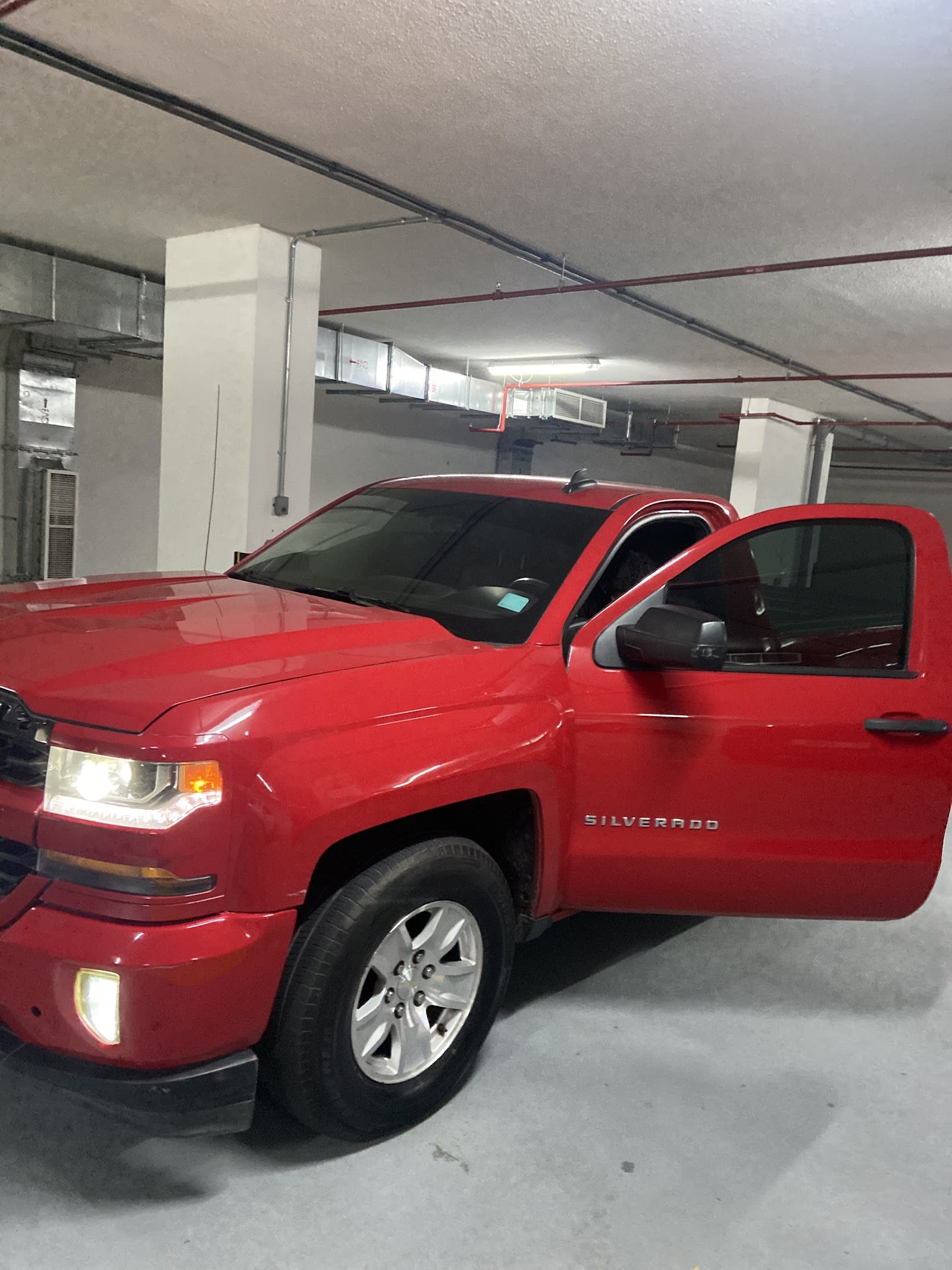 800battery Replacement Onsite — Battery store in Dubai