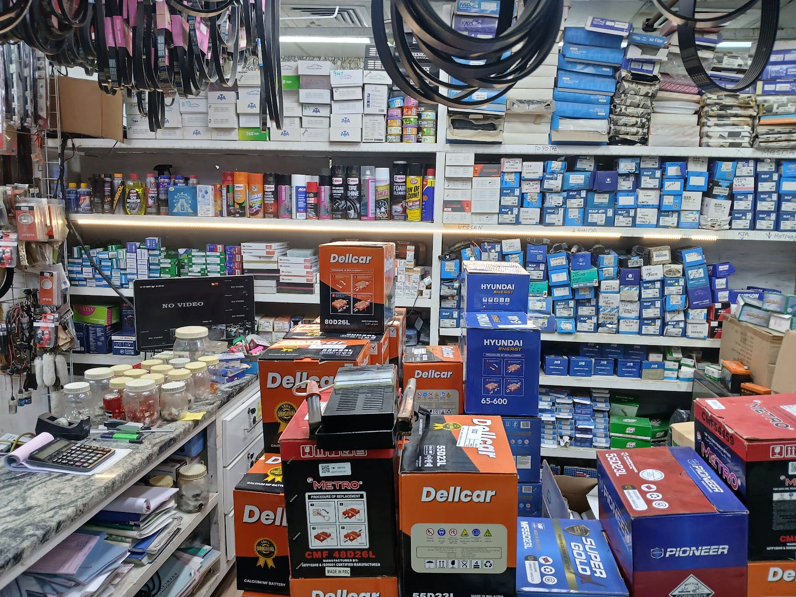 Middle east car batteries and Auto Ac rapir — Car battery store in Abu Dhabi