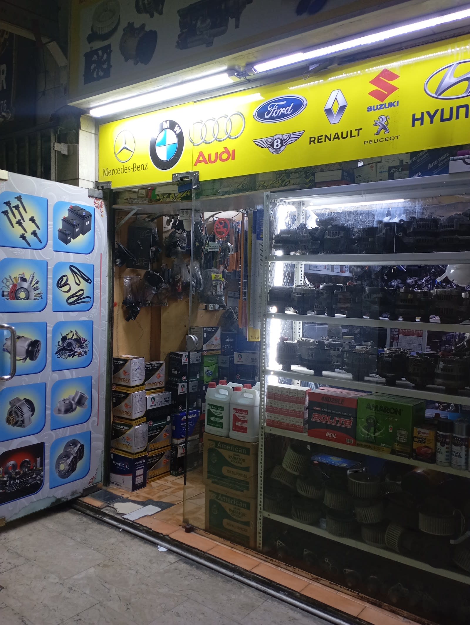 Expert car battery fixen & service — Car battery store in Dubai