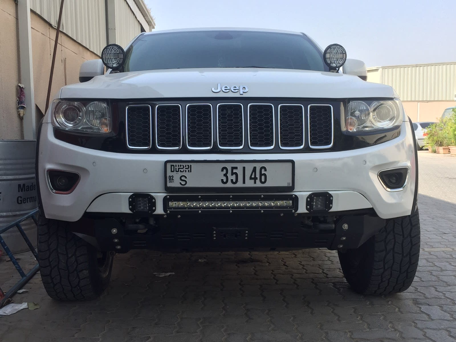MACHINEHEAD 4x4 (AUTO REPAIR GARAGE) — Auto repair shop in Dubai