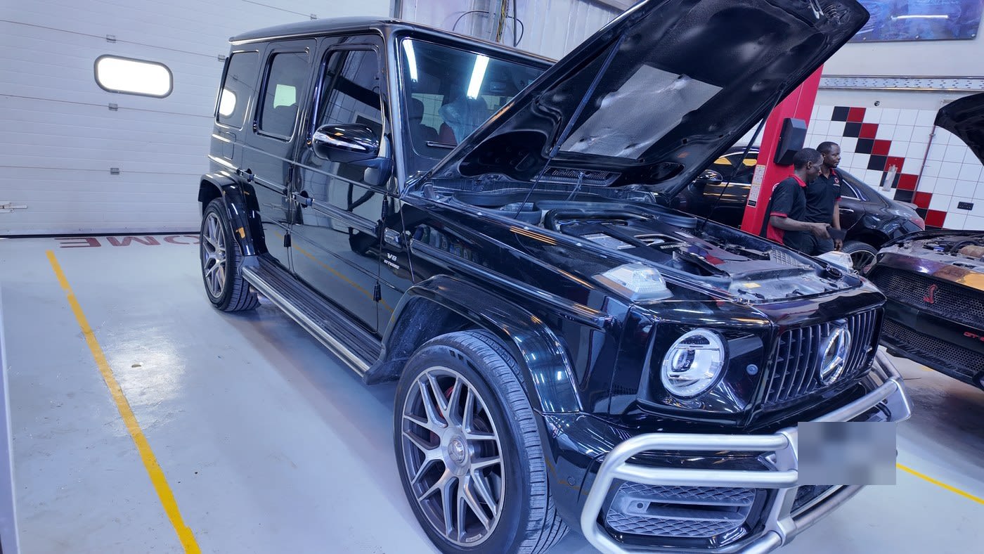 Velokar Auto Repairing — Auto repair shop photo