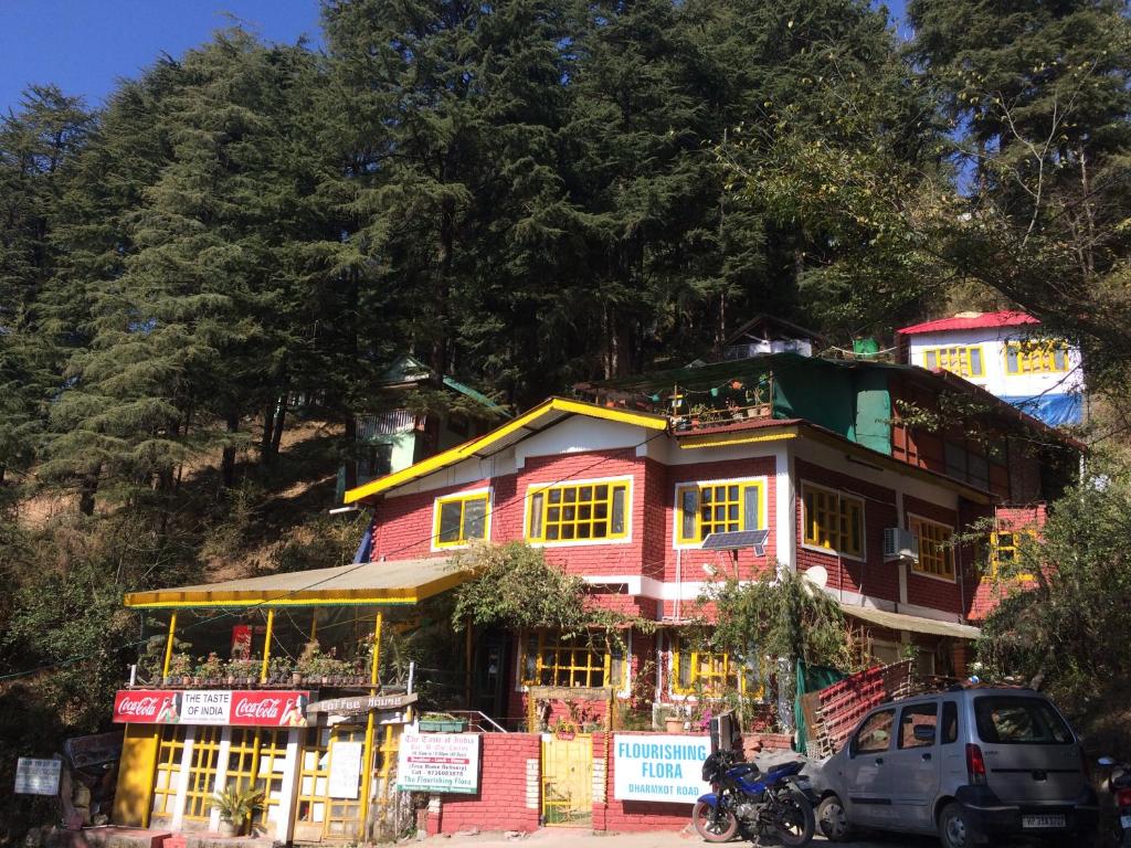 Mcleod Ganj gallery 4