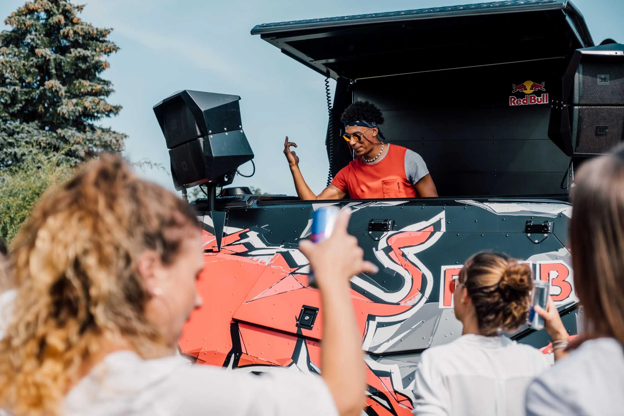 Red Bull Eventcar - Aktivierungskampagne gallery image 6