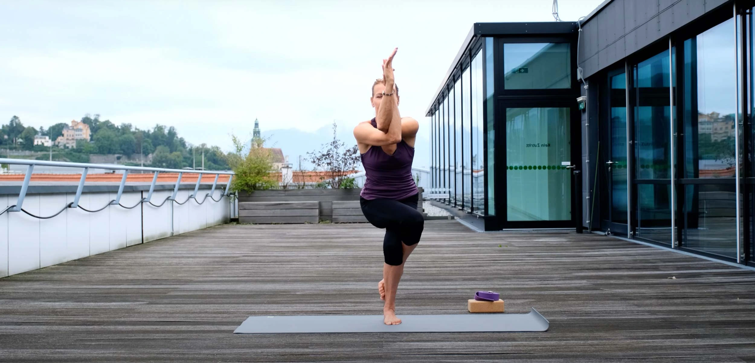 WIFI Salzburg - Yoga Trainer Ausbildung hero image
