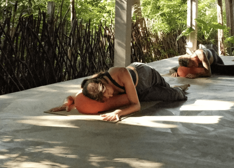 Gentle Flow & Pranayama (Pre-booking required) - Event in Hiriketiya