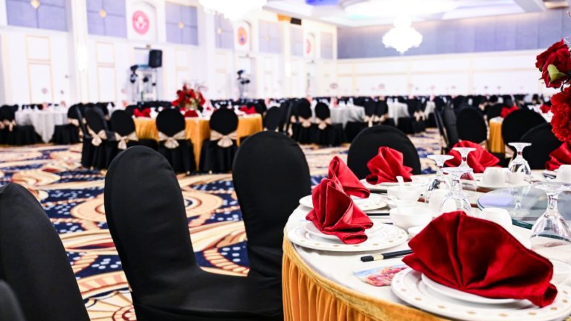 Long Sing Group of restaurants