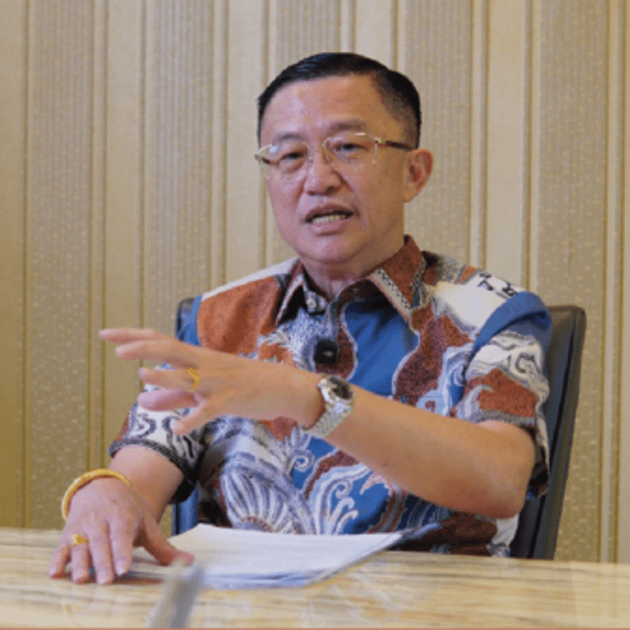 拿督郑修强畅谈柔佛经济及《创世纪》杂志的崛起